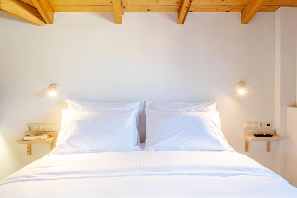 Old Town Corfu Romantic Studio Manto Nymfes Apartamento Exterior foto