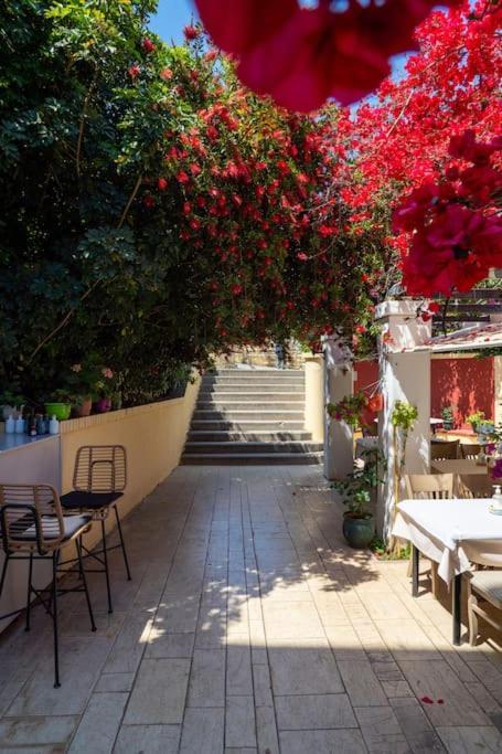 Old Town Corfu Romantic Studio Manto Nymfes Apartamento Exterior foto